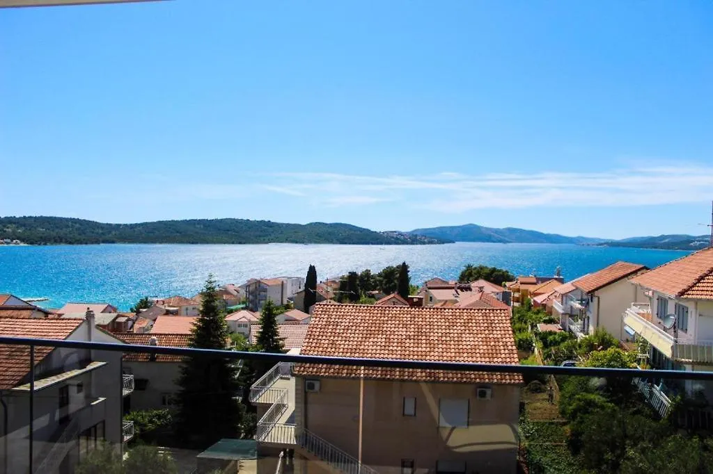 Privatunterkunft Apartmani Manuela Okrug Gornji