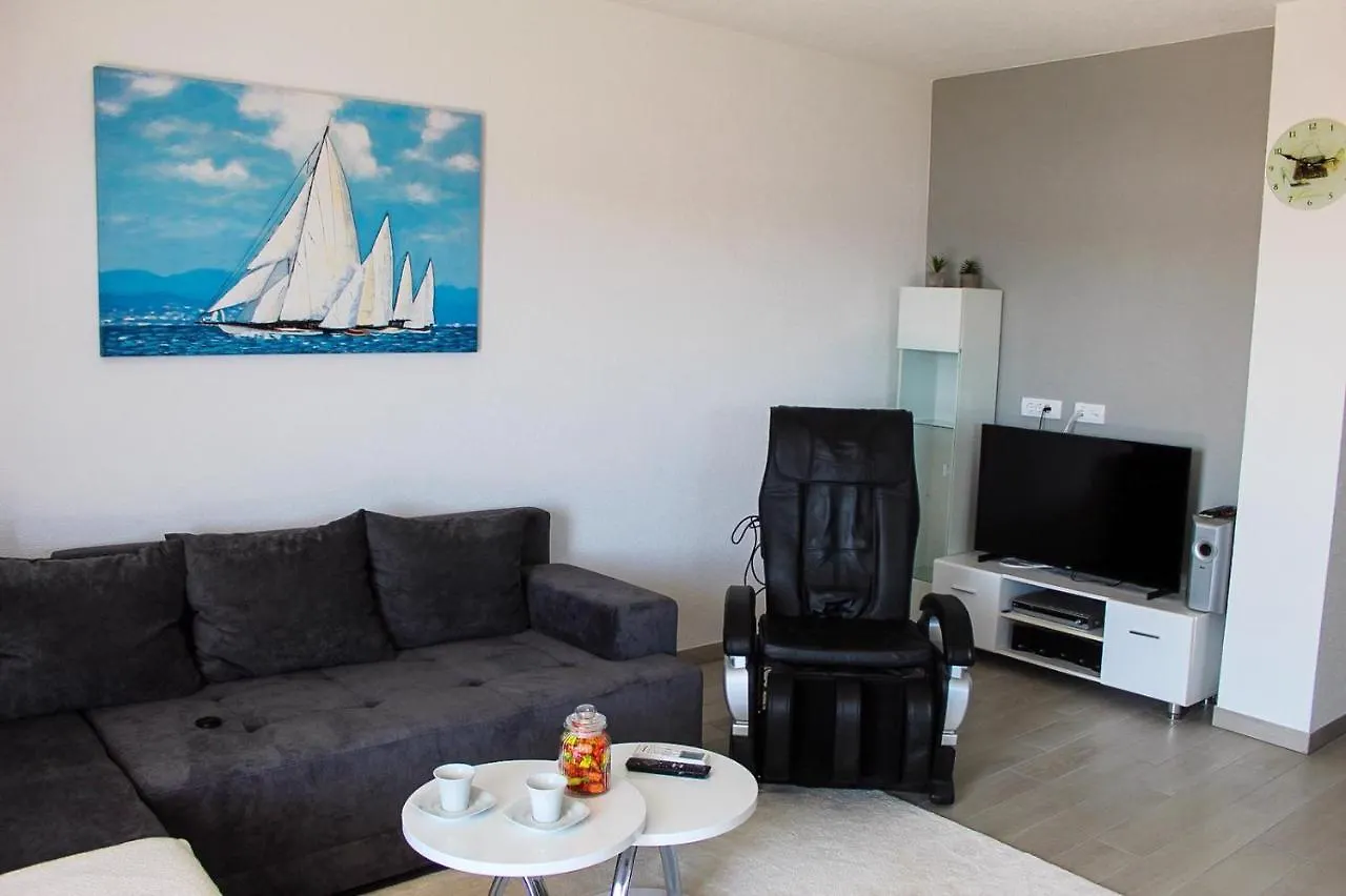 Apartmani Manuela Okrug Gornji Homestay