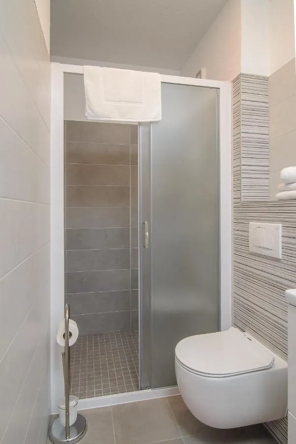 Apartmani Manuela Okrug Gornji 0*,  Croatia