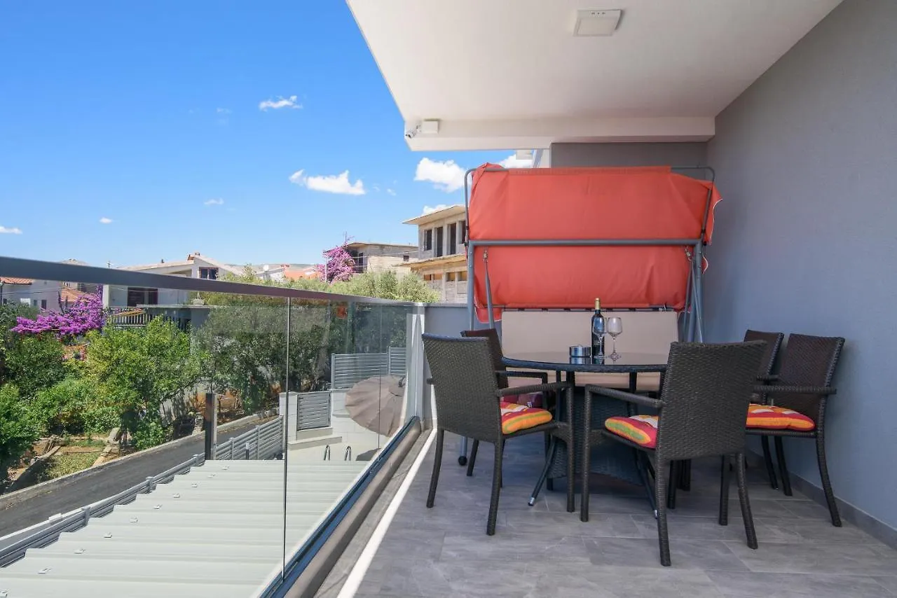 Apartmani Manuela Okrug Gornji