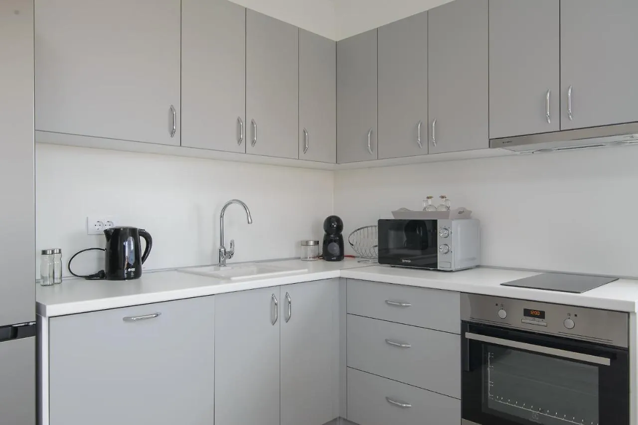 Apartmani Manuela Okrug Gornji 0*,