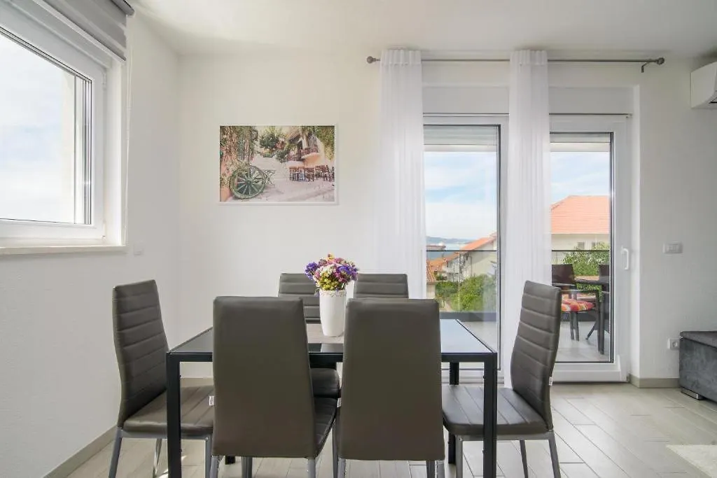 Apartmani Manuela Okrug Gornji Homestay